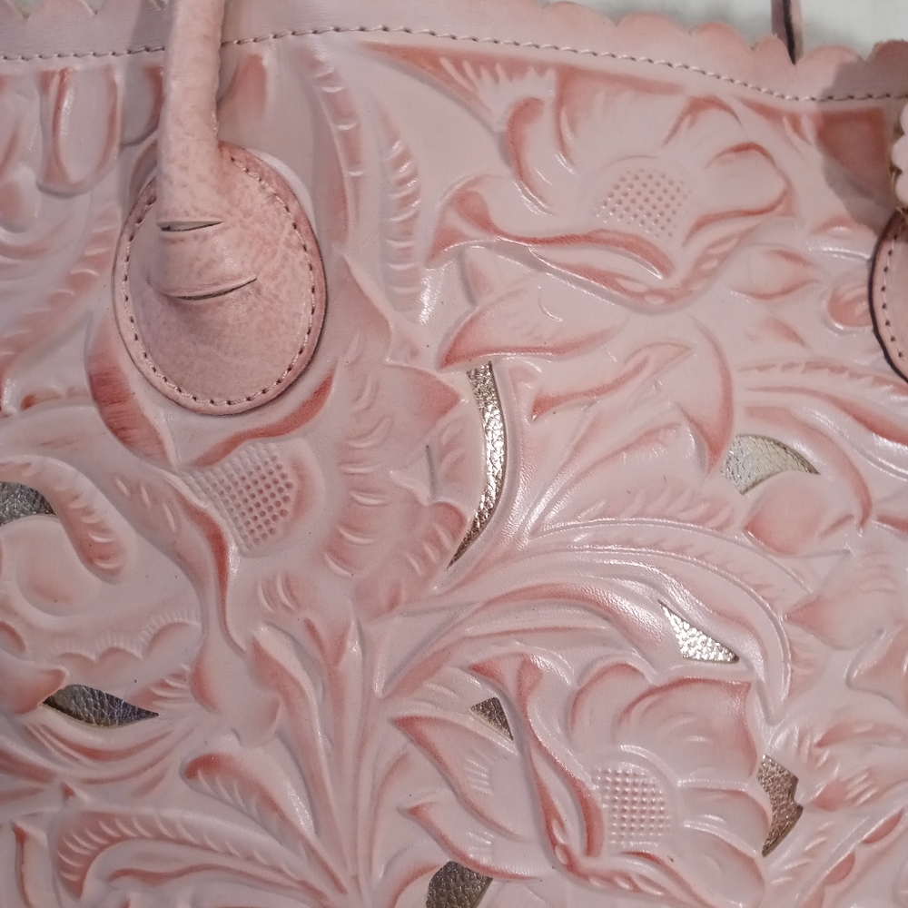 PATRICIA NASH CUT OUT TOTE - Picture 4 of 13